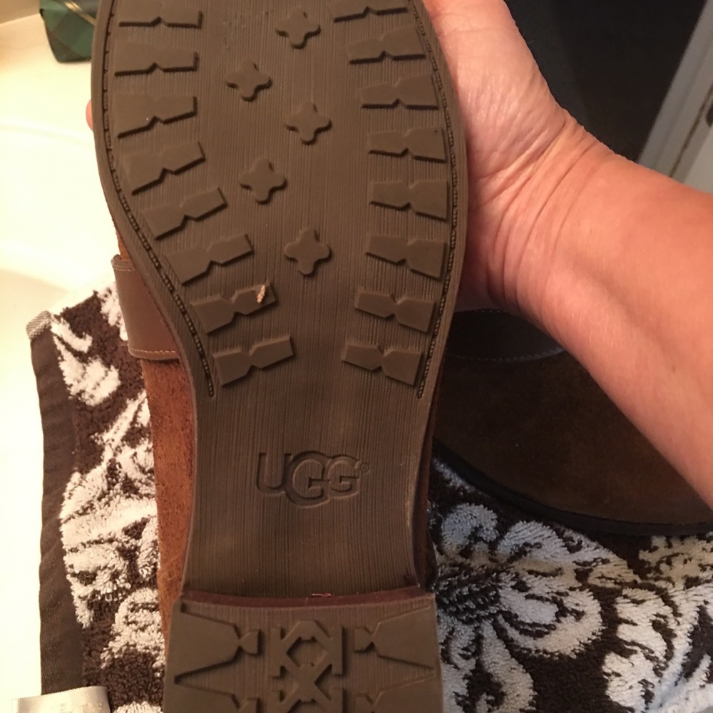 UGG Booties - Picture 5 of 8